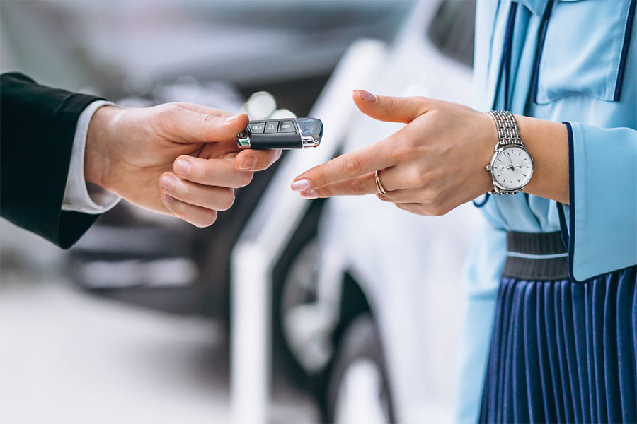 Довгострокова оренда авто: Зручність та Ефективність від Avis Довгострокова оренда авто