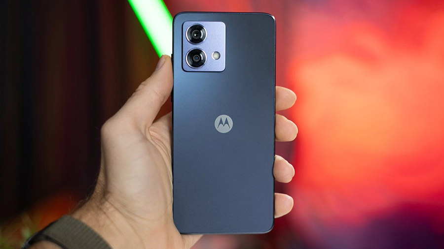 Moto G84